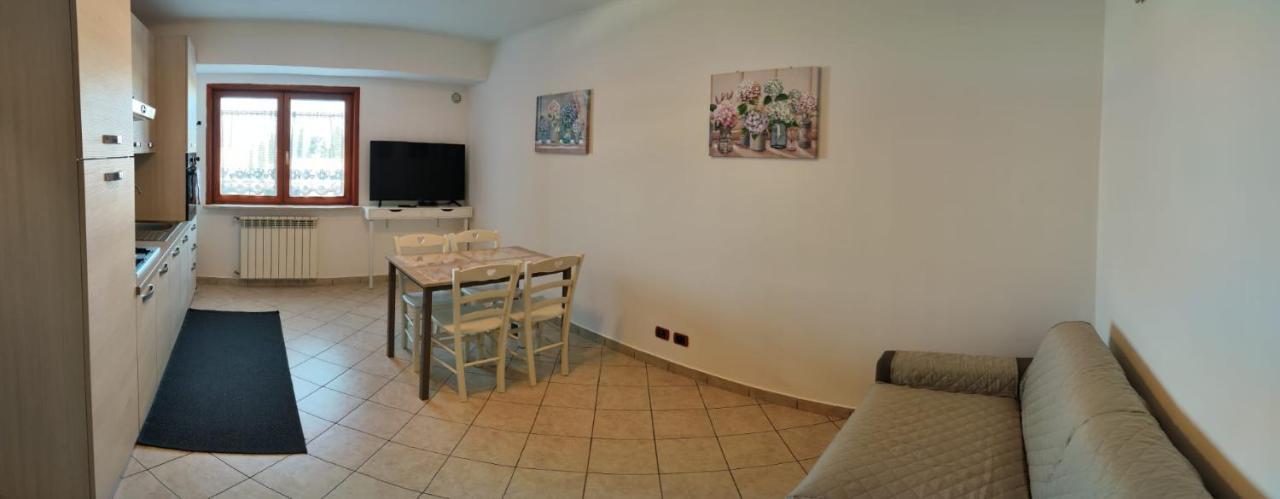 Appartamento Magnolia Pomezia Esterno foto